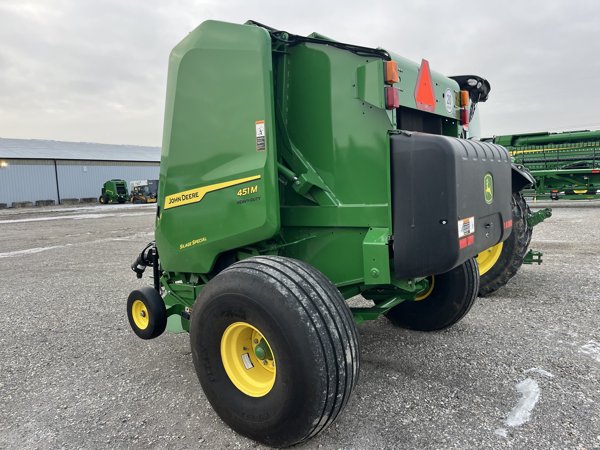 2024 John Deere 451M Image 6