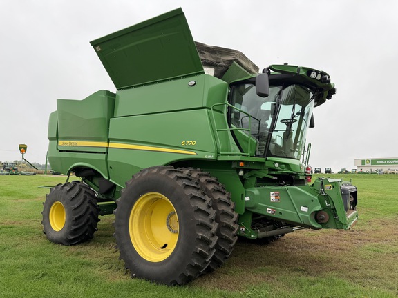  John Deere S770