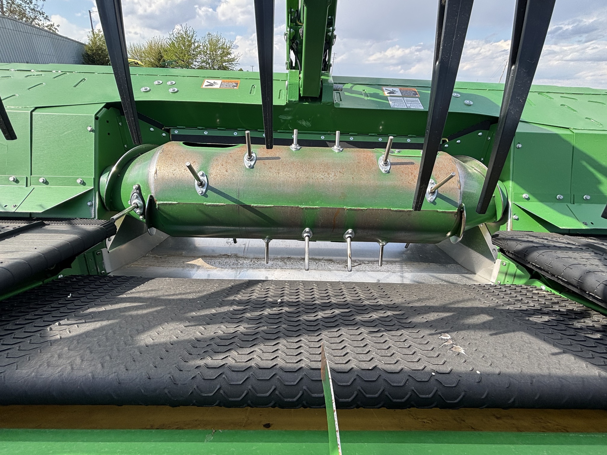  2023 John Deere RD40F at Heritage Tractor in Galesburg, IL