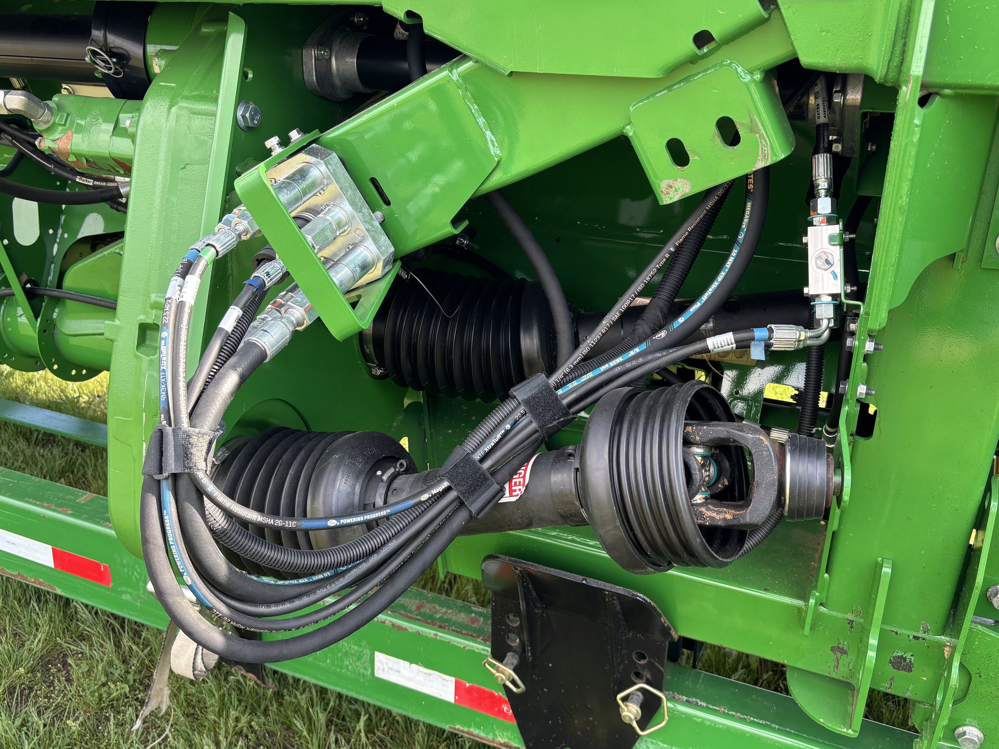  2023 John Deere RD40F at Heritage Tractor in Galesburg, IL