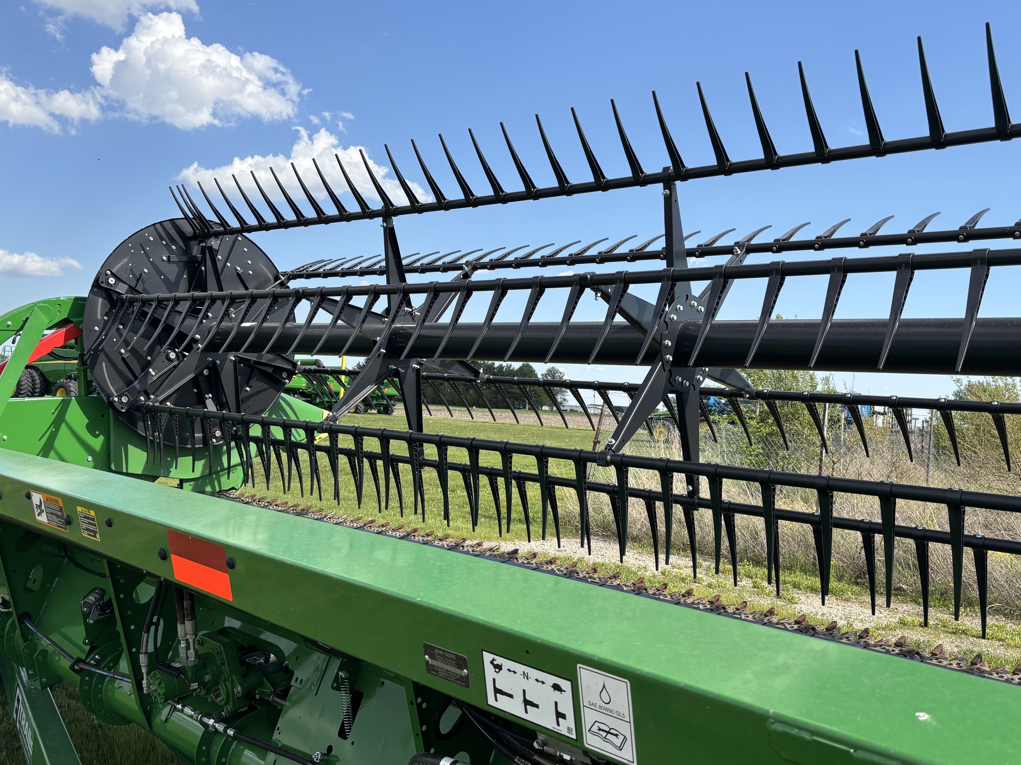  2023 John Deere RD40F at Heritage Tractor in Galesburg, IL