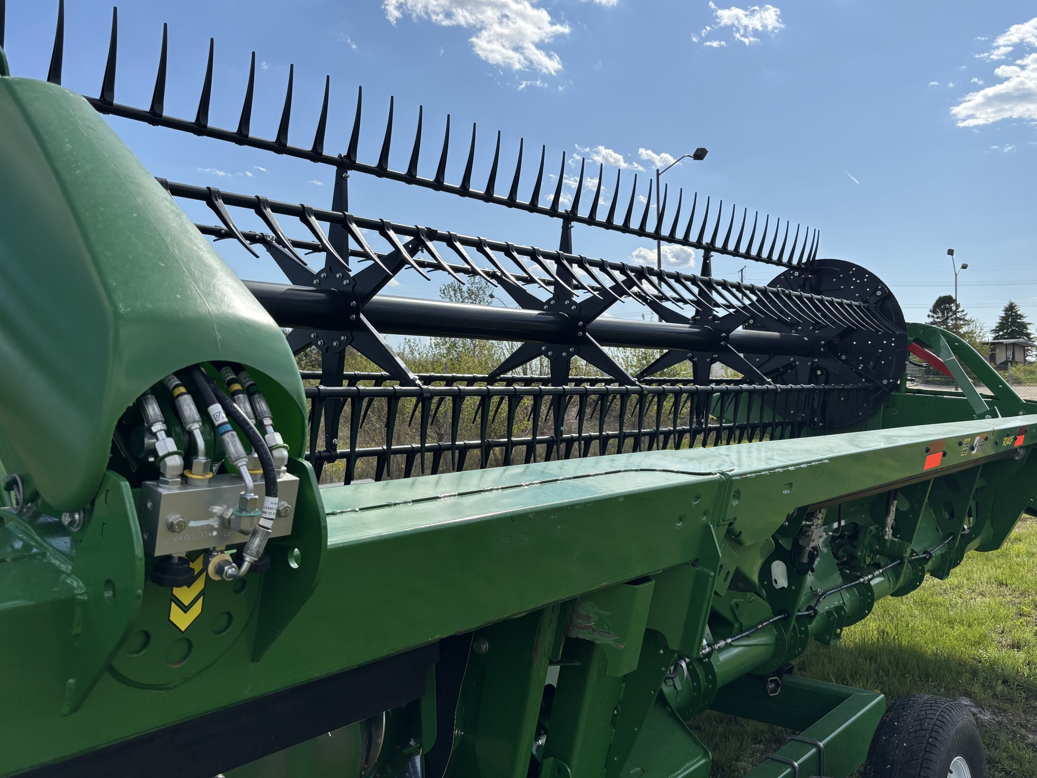  2023 John Deere RD40F at Heritage Tractor in Galesburg, IL
