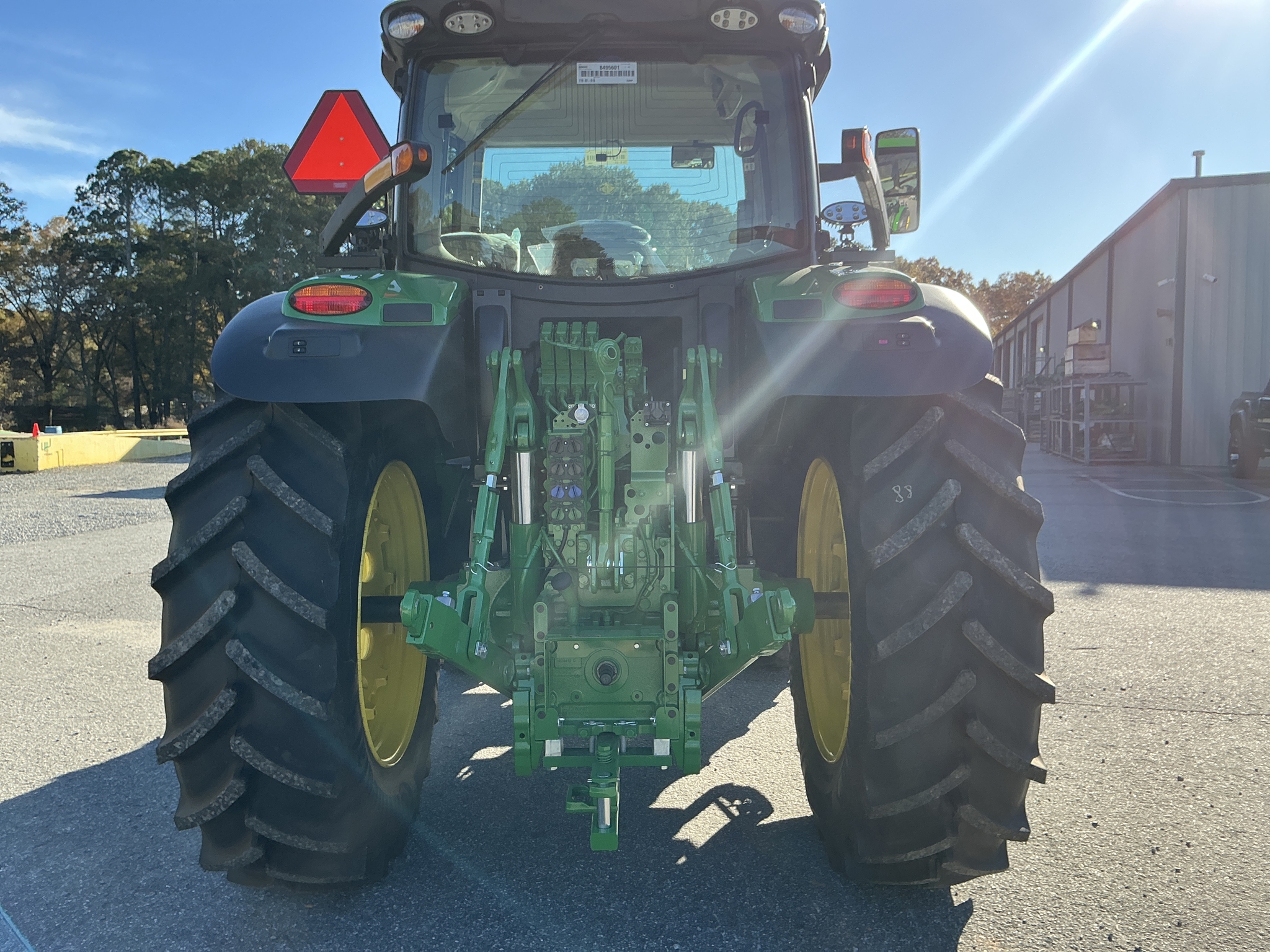 2025 John Deere 6R 195 Image 5