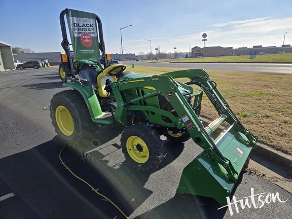 Photo of 2025 John Deere 3032E