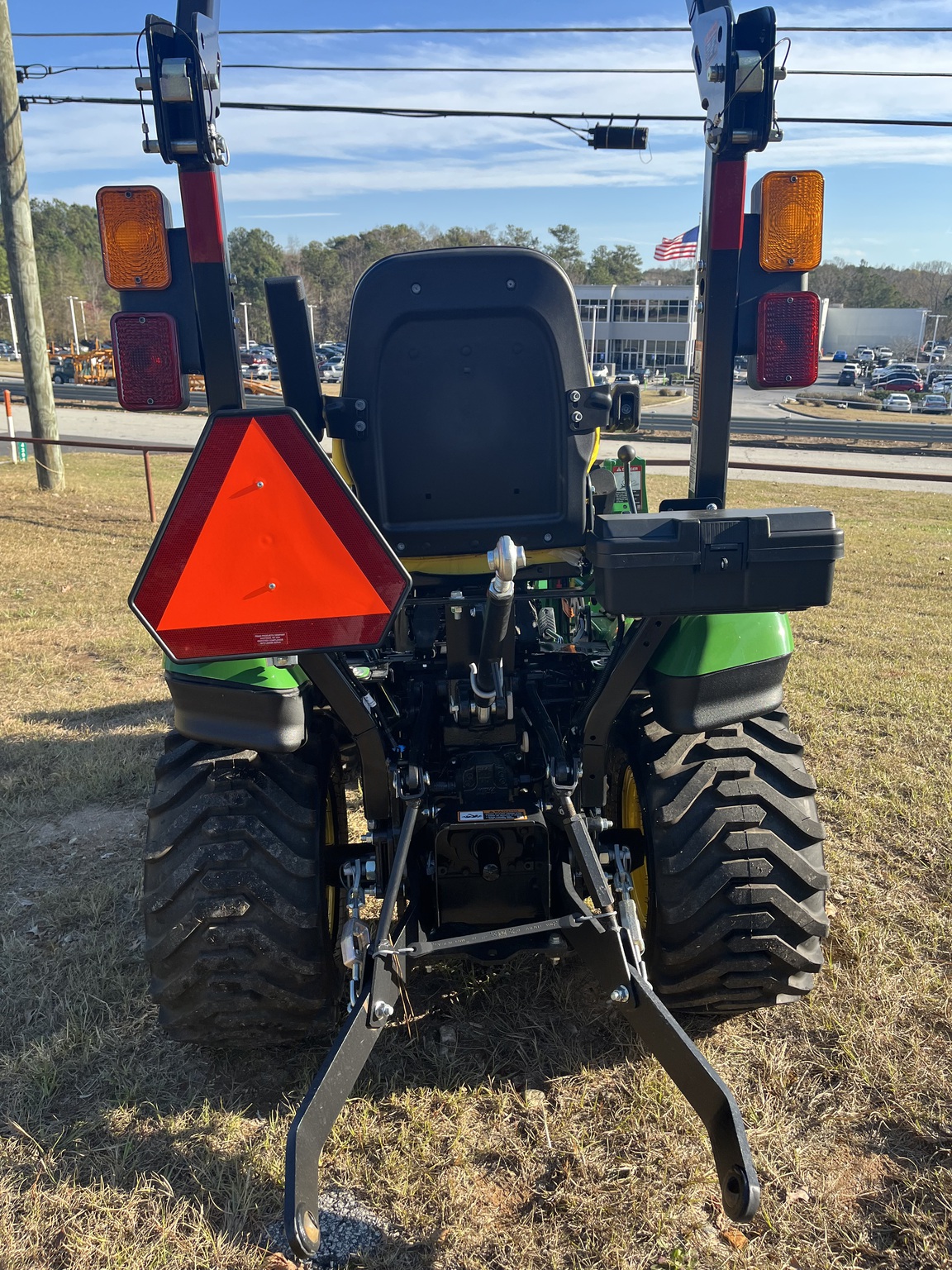 2024 John Deere 1025R Image 5