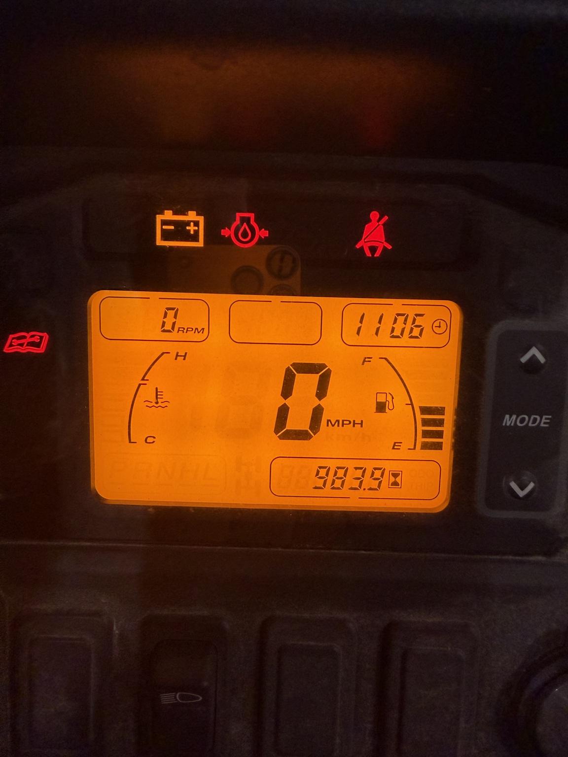 2013 John Deere XUV 825I GREEN Image 2