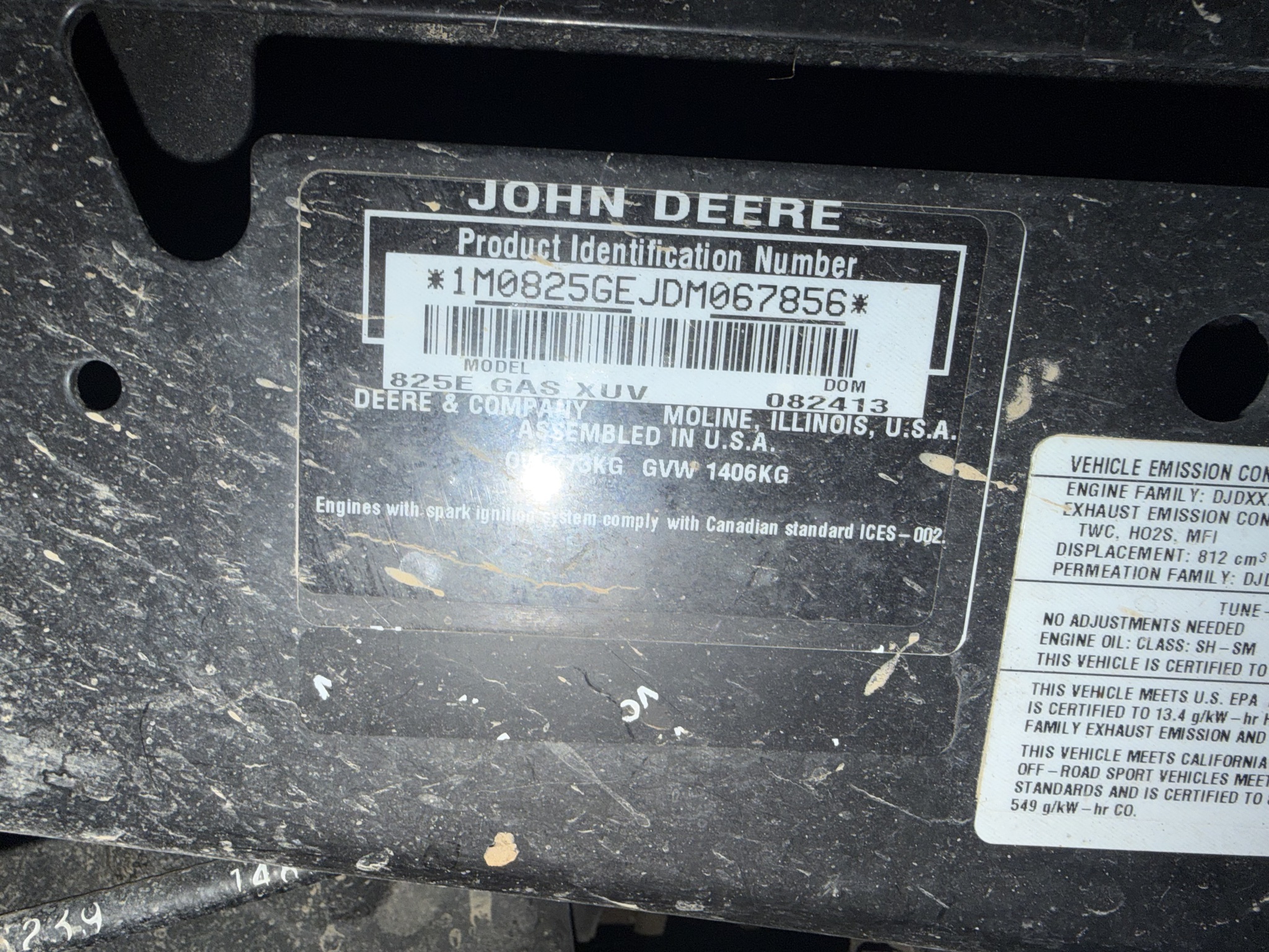 2013 John Deere XUV 825I GREEN Image 7