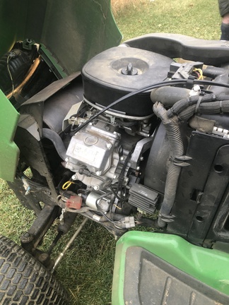 Photo of 2016 John Deere X710
