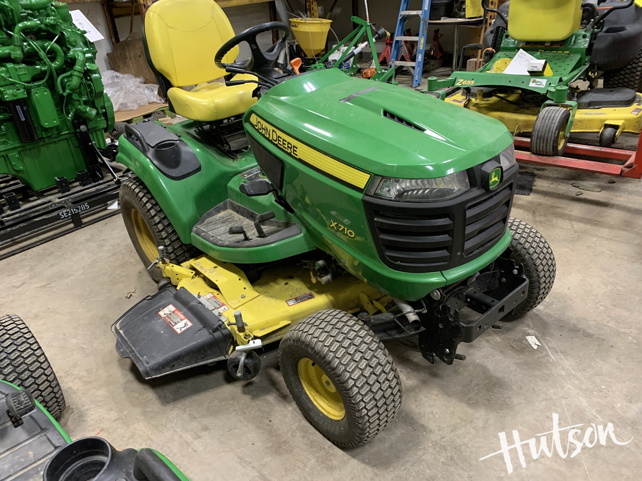 2016 John Deere X710