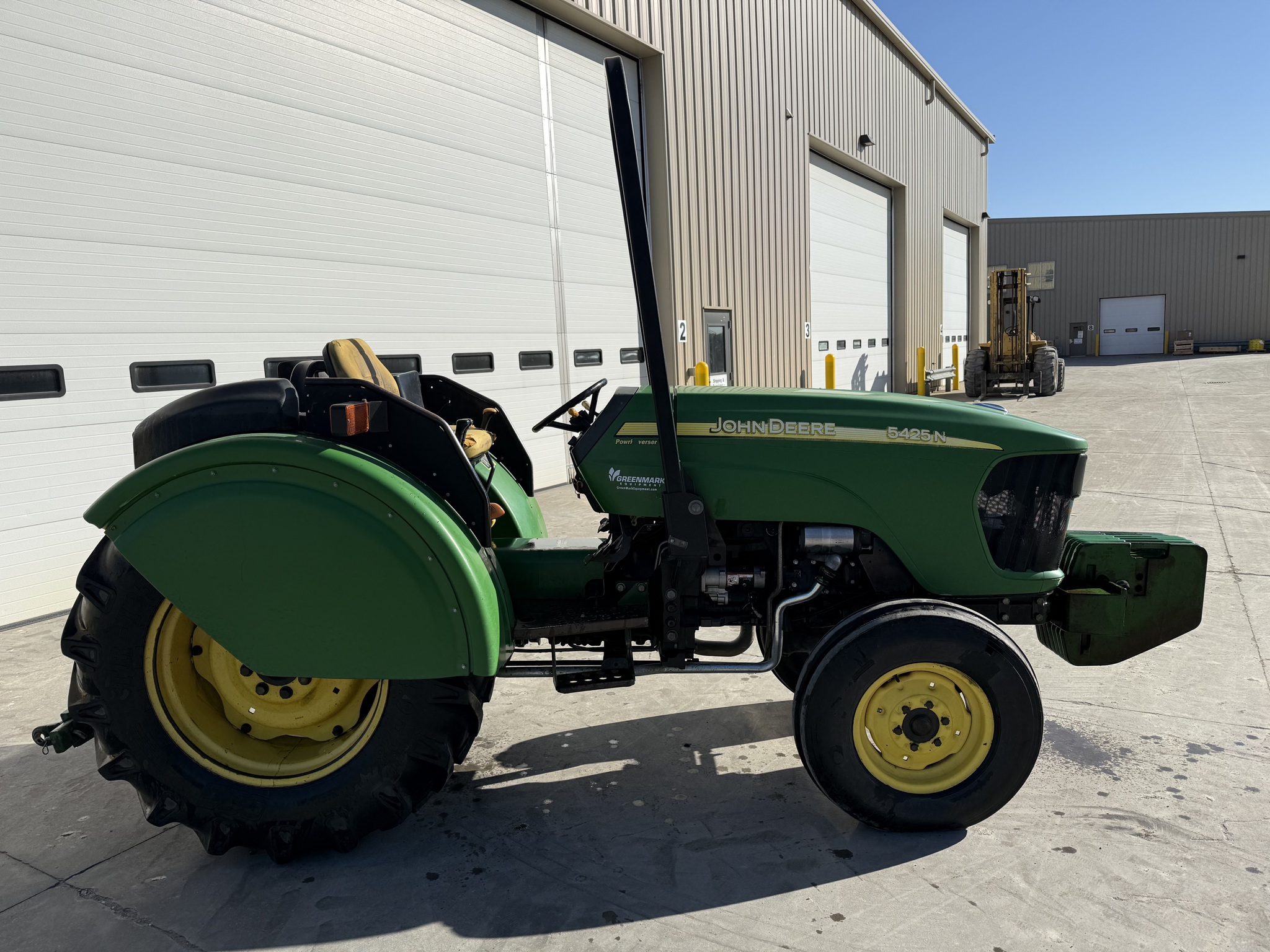 2006 John Deere 5425N Image 2