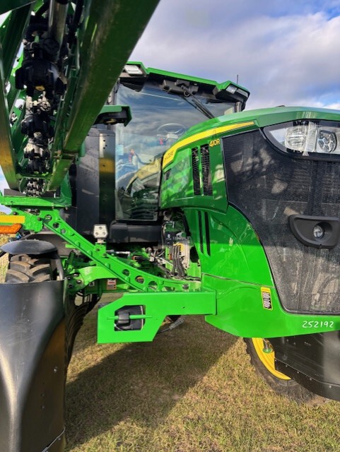 2025 John Deere 410R Image 2