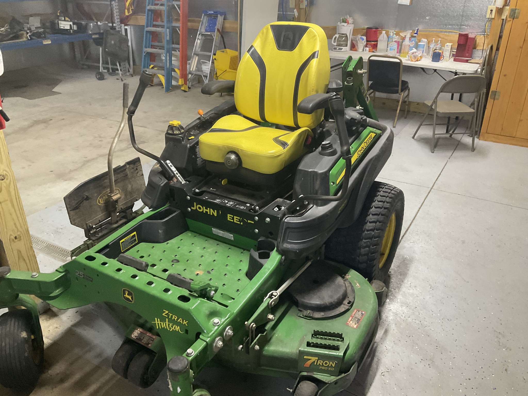 2022 John Deere Z950R