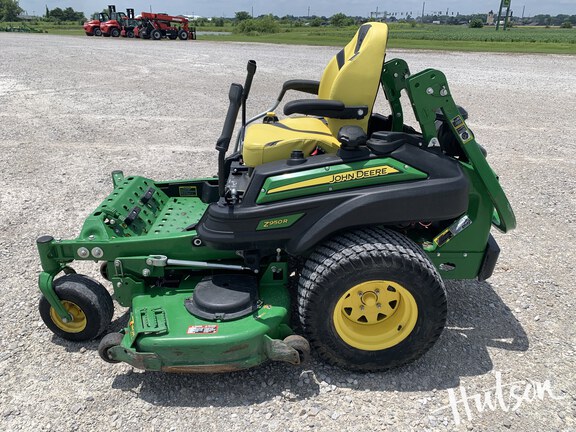 Photo of 2022 John Deere Z950R