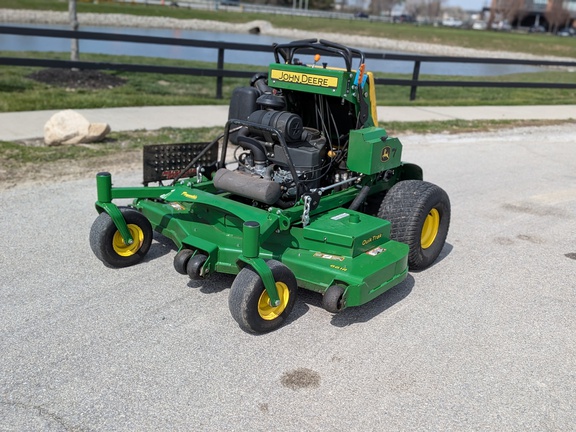 2023 John-Deere 661R