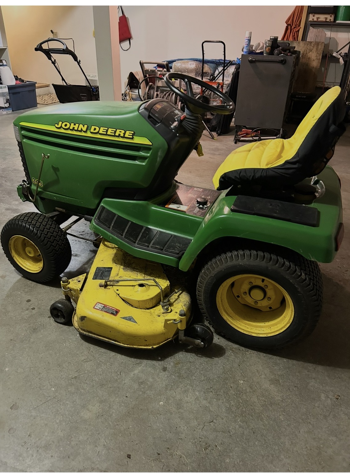 1998 John Deere 345 Image 1