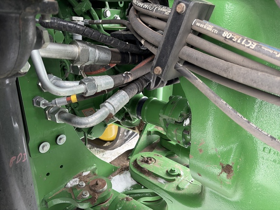 Used 2025 John Deere 9R 590 Track Tractors at Horizon Ag & Turf in Edmonton West, AB - Photo15