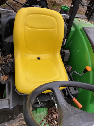Photo of 2022 John Deere 4052M