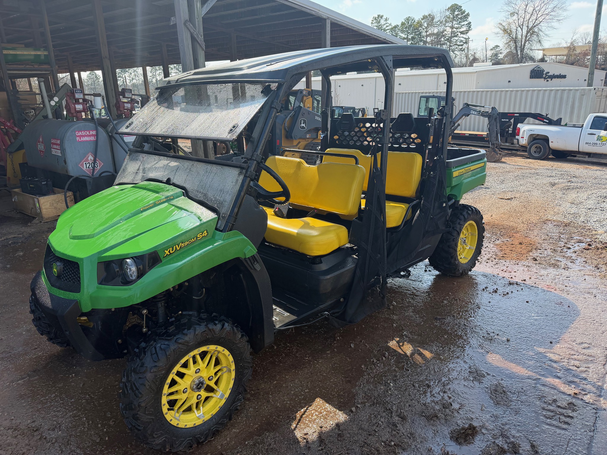 2020 John Deere XUV 590M S4 Image 1