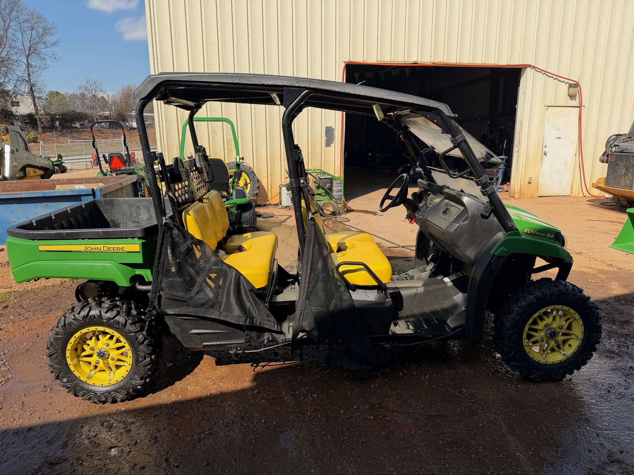 2020 John Deere XUV 590M S4 Image 6