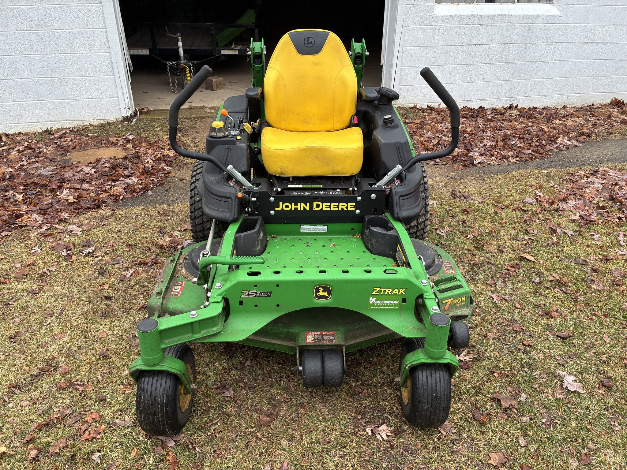 2022 John Deere Z920M Image 4