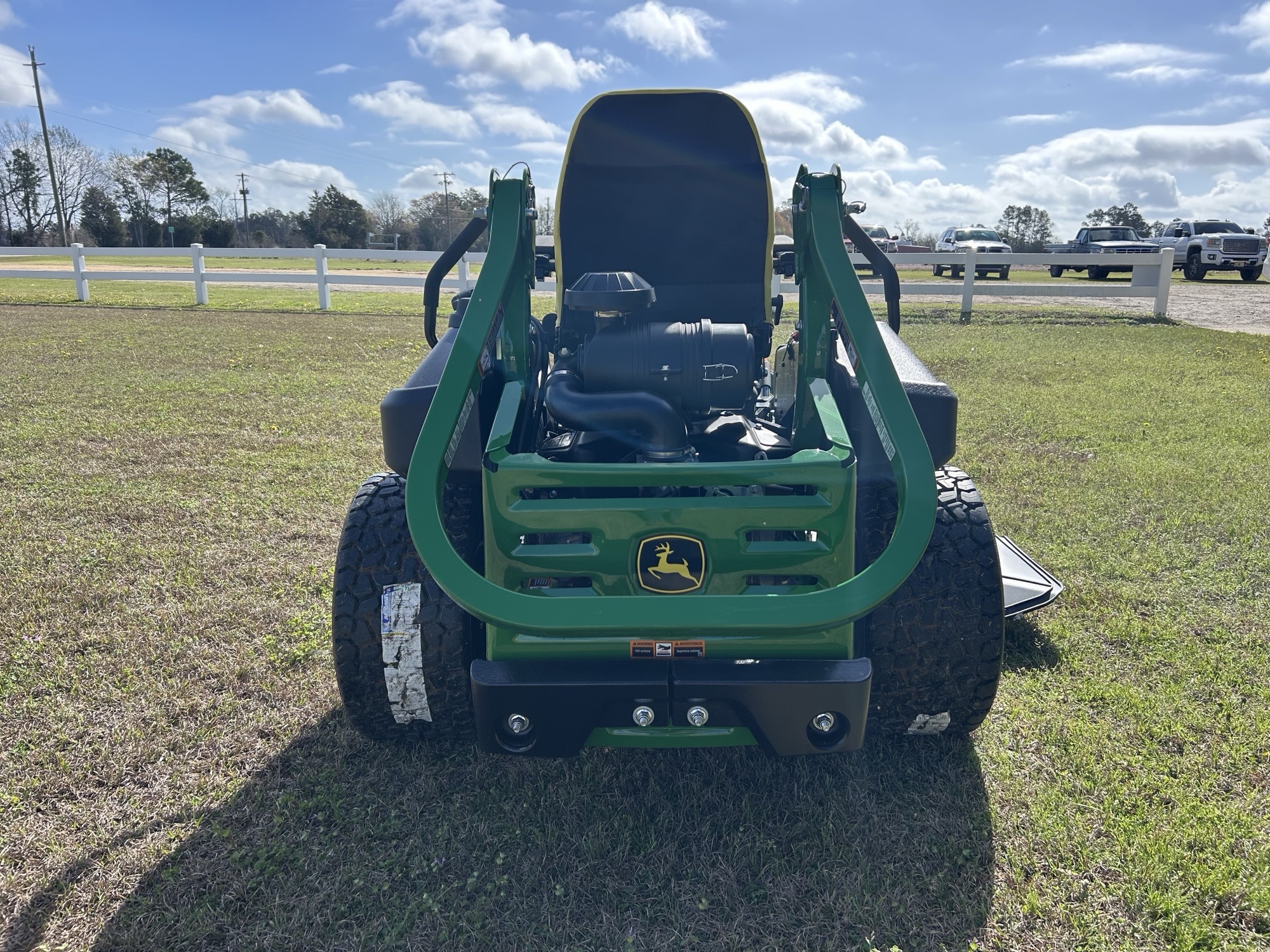 2026 John Deere Z930M Image 4