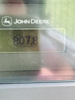  John-Deere 325G