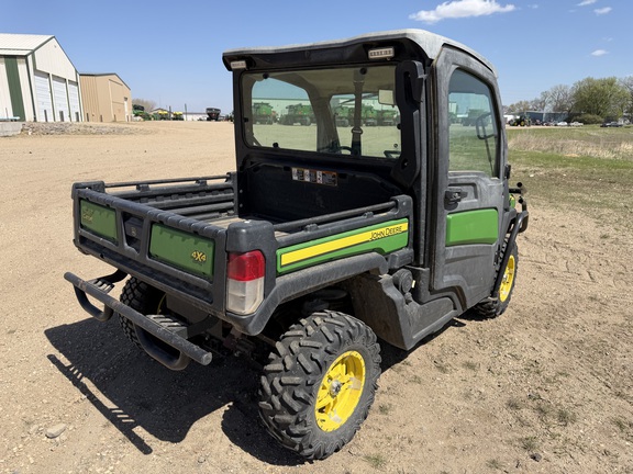 2019 John Deere XUV 835M - Photo3