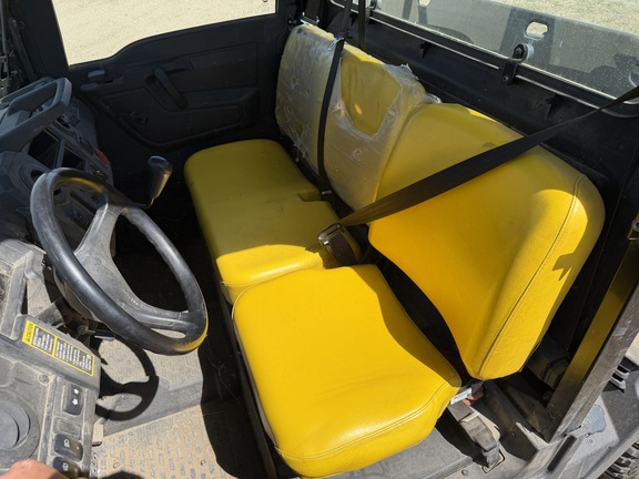 2019 John Deere XUV 835M - Photo22