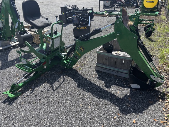  John Deere 270B