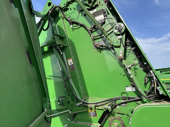 2024 John Deere 561R (13th thumbnail)