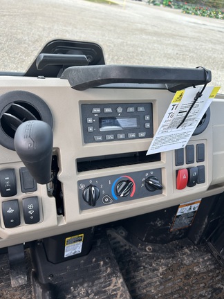 Photo of 2025 John Deere XUV 845R Premium Cab