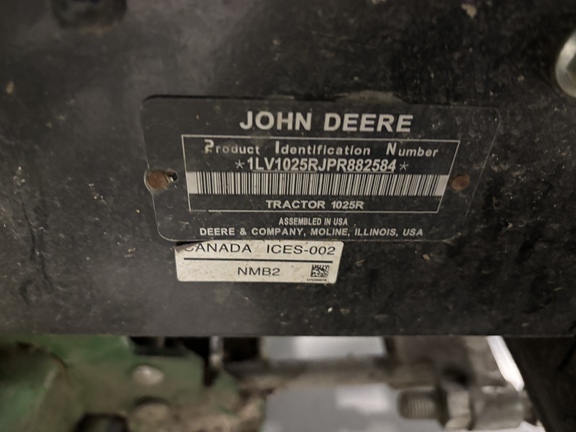 Used 2024 John Deere 1025R Compact Utility Tractors at Koenig Equipment in Knightstown, IN - Photo8
