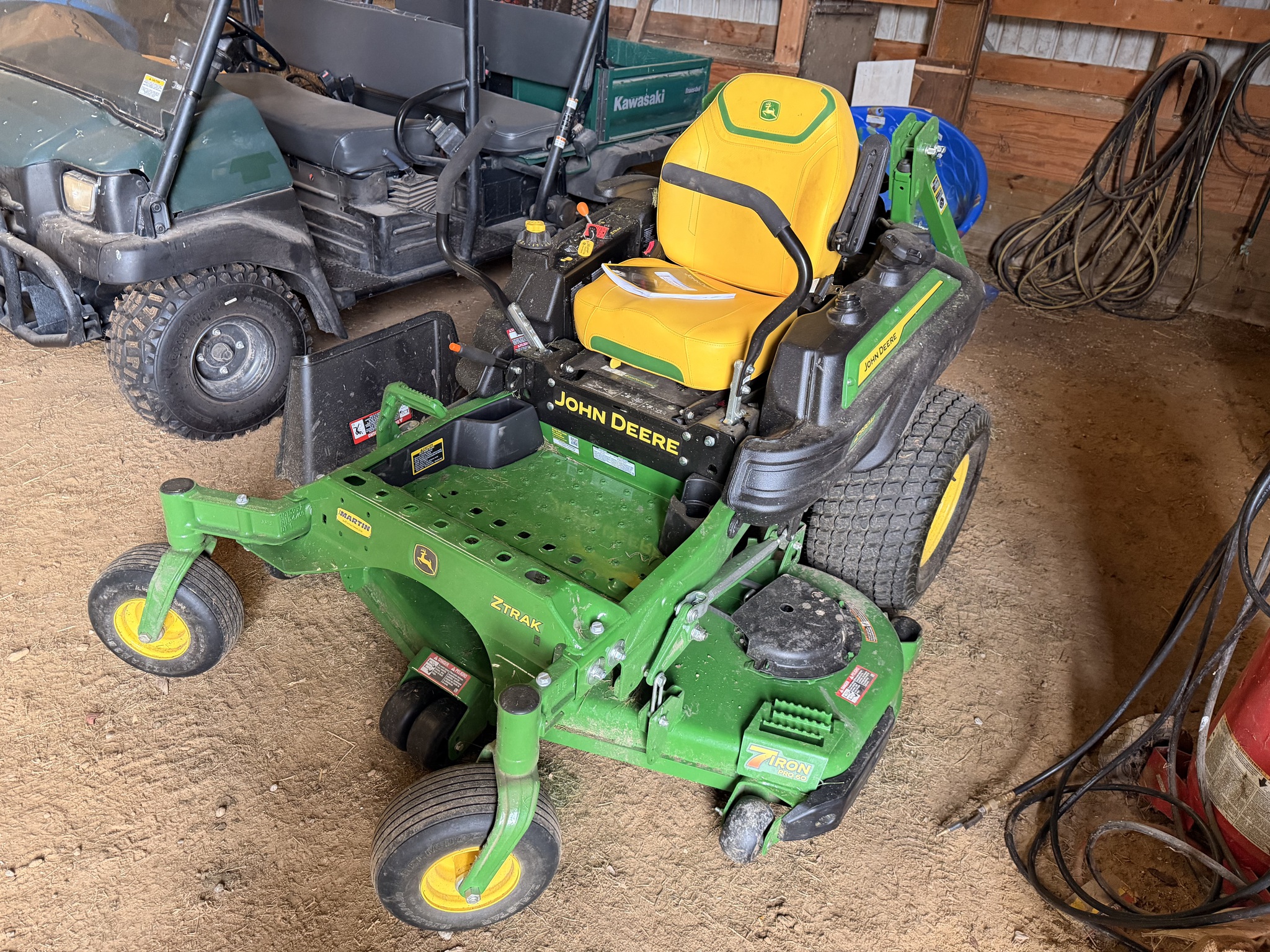  2025 John Deere Z930M at Heritage Tractor in Bloomington, IL