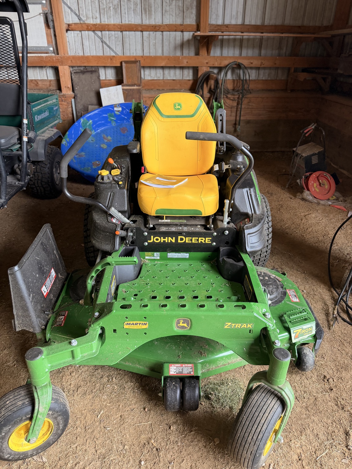  2025 John Deere Z930M at Heritage Tractor in Bloomington, IL