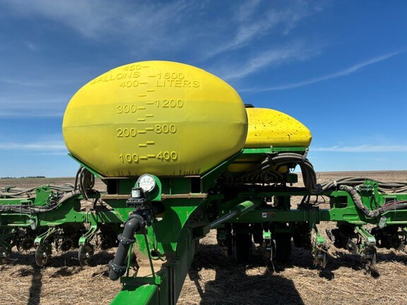 2018 John Deere 1775NT (4th thumbnail)