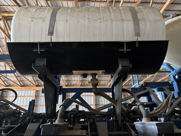 Used 2019 Kinze 3600 Planters: Drawn at Koenig Equipment in Anna, OH - Photo15