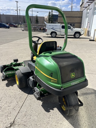 Used 2016 John Deere 2500EHD Tri-Plex Greens Mower (Diesel) Riding Greens Mowers at Horizon Ag & Turf in Calgary, AB - Photo4