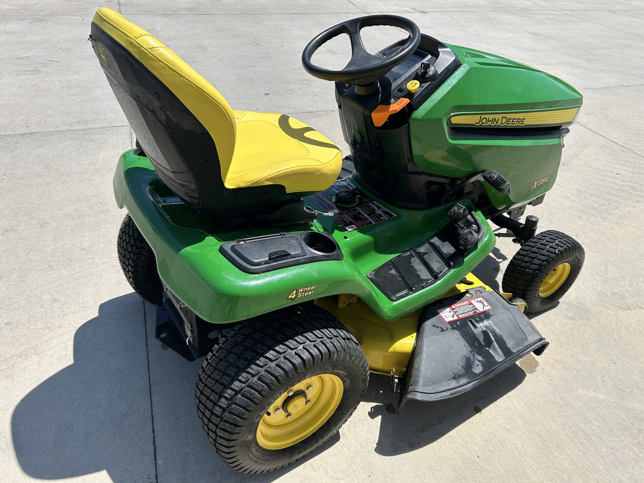  2021 John Deere X354 at Heritage Tractor in Olathe, KS