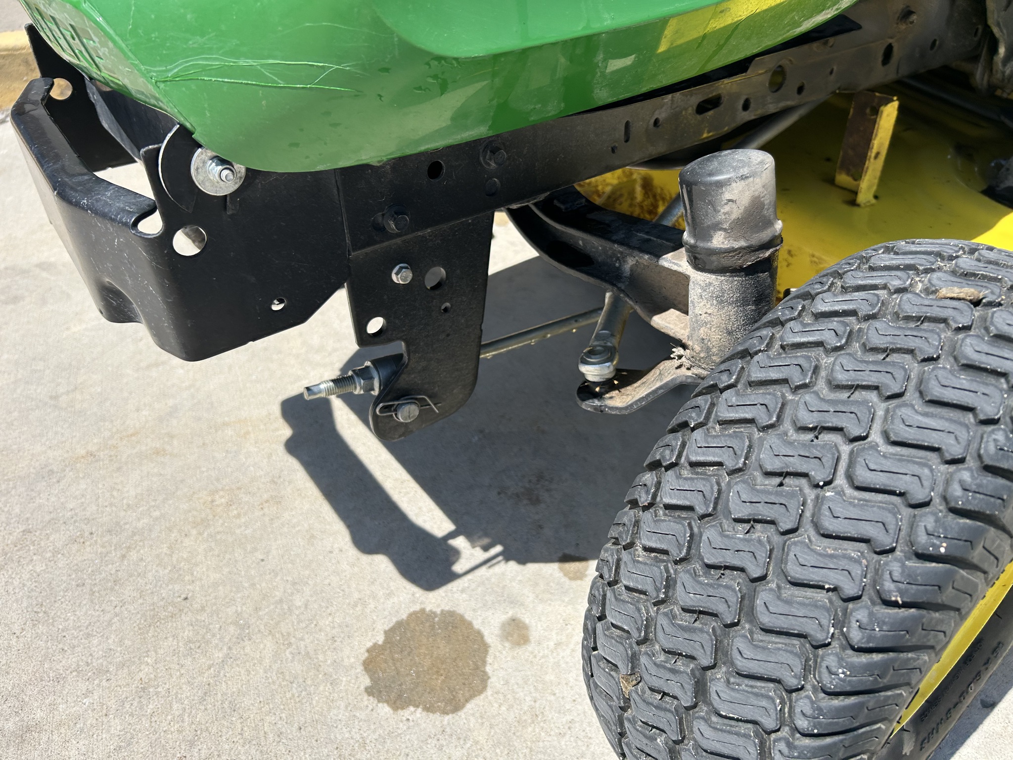  2021 John Deere X354 at Heritage Tractor in Olathe, KS