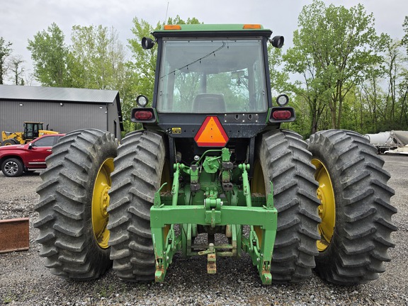 1991 John-Deere 4555