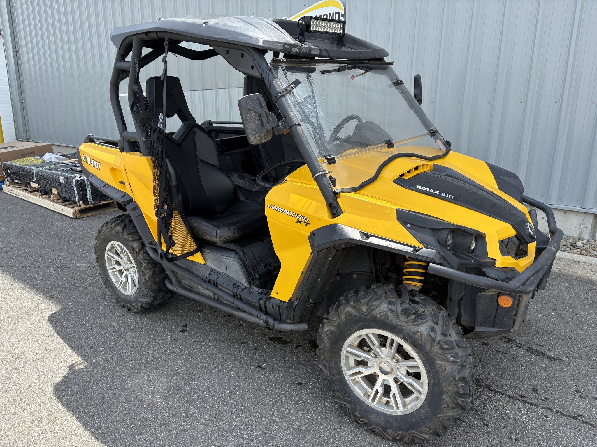 2012 Can-Am Commander 1000XT Image 4