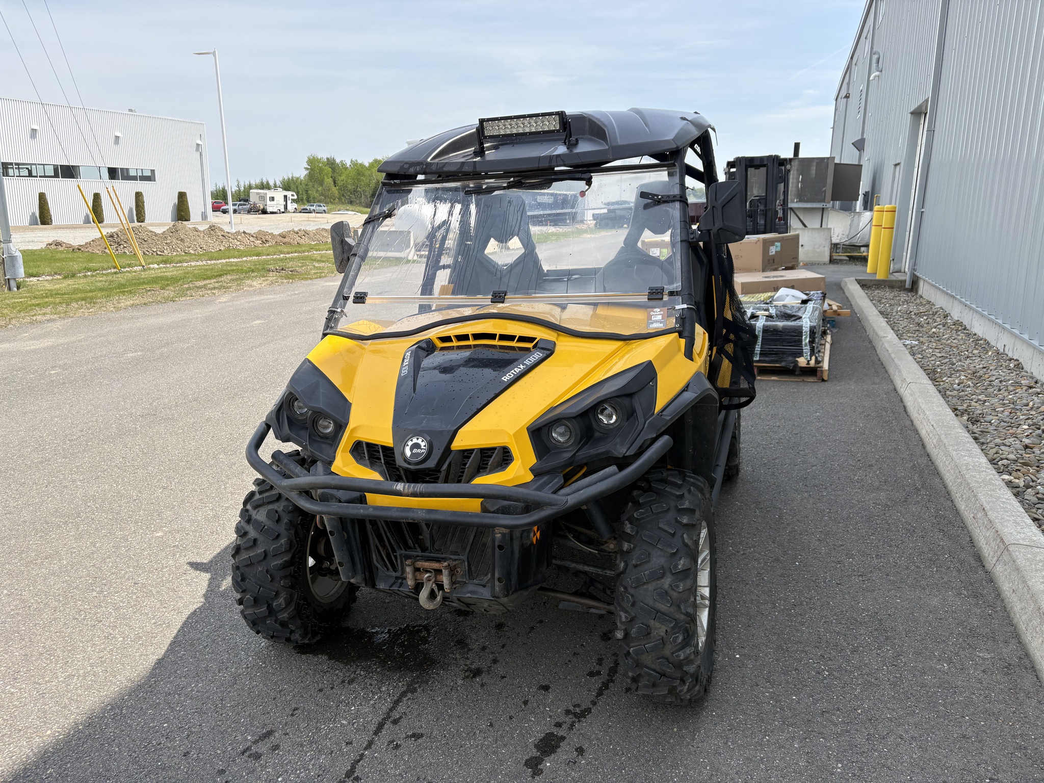 2012 Can-Am Commander 1000XT Image 5