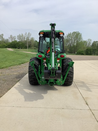 Photo of 2019 John Deere 4066R