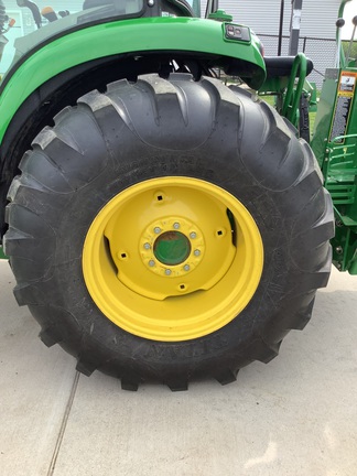 Photo of 2019 John Deere 4066R