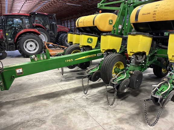 Used 2025 John Deere 1765 Planters: Drawn at Koenig Equipment in Anna, OH - Photo1