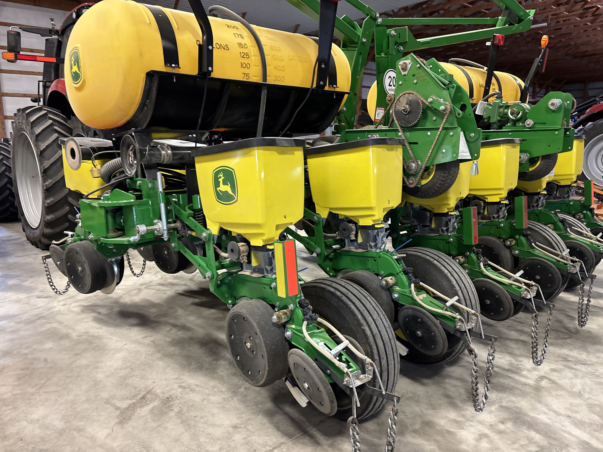 Used 2025 John Deere 1765 Planters: Drawn at Koenig Equipment in Anna, OH - PhotoXL2