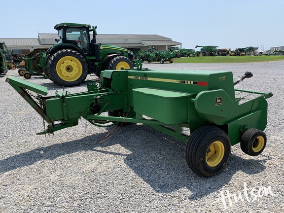 Photo of 1995 John Deere 328