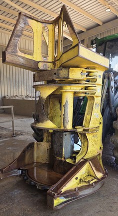2024 John Deere 843L