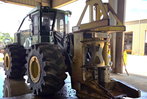 2024 John Deere 843L