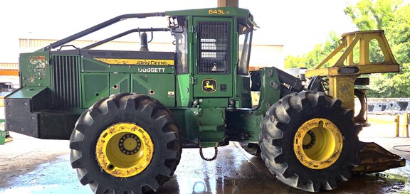 2024 John Deere 843L